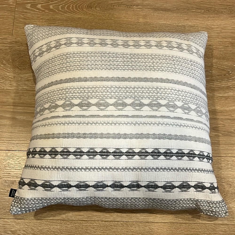 Simons MAISON Striped Pattern Decorative Pillow (2 pack)